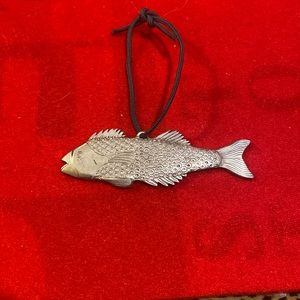 AARTFAC  FISH STERLING ..===========RARE 6676.  €€€€ PRICE DROP